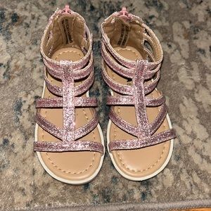 Soda sandals size toddler 7.